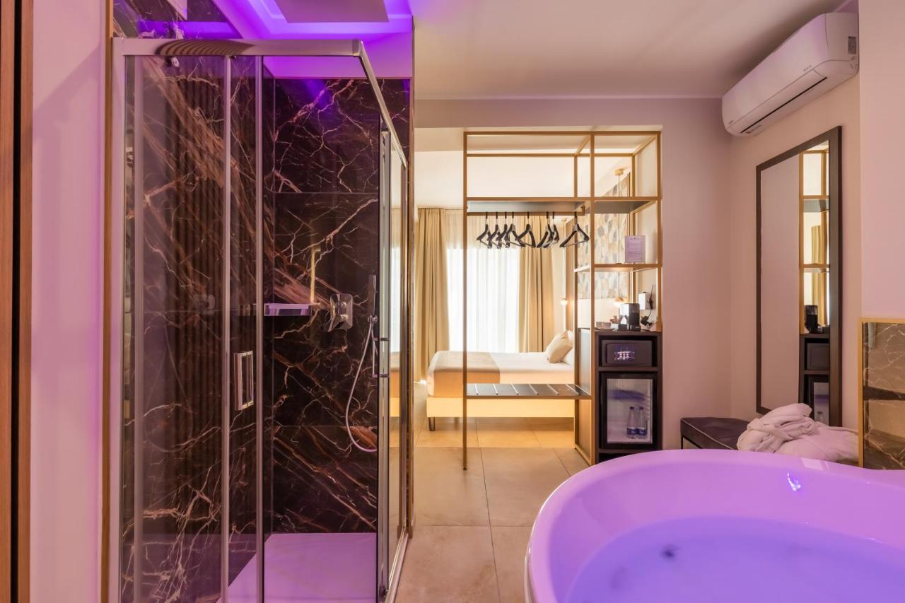 Albadea Suites&jacuzzi * Rom